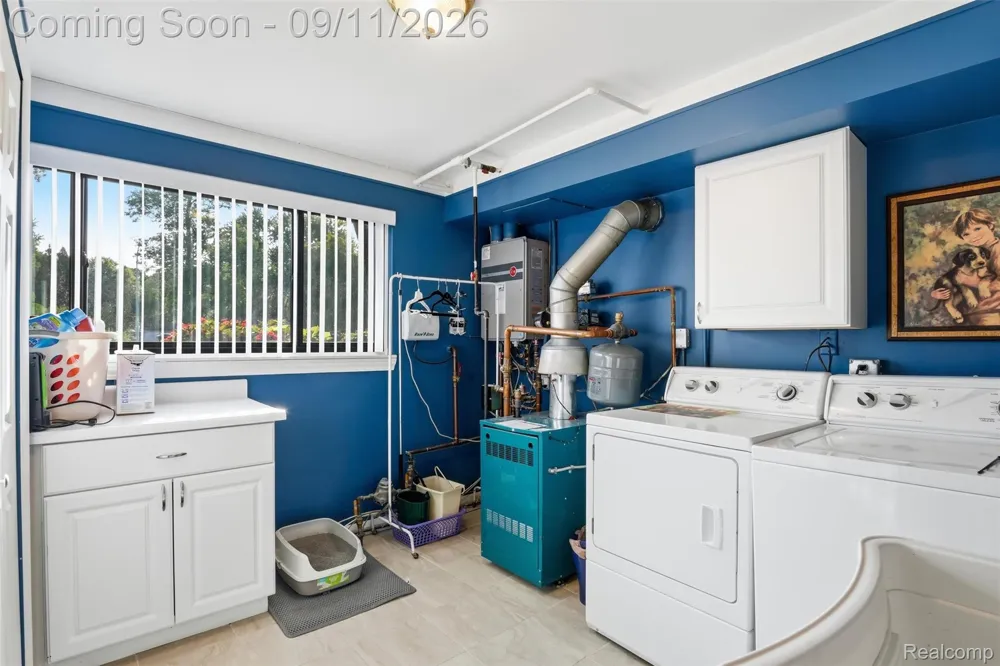 16799 Farmington Road Livonia City, MI 48154