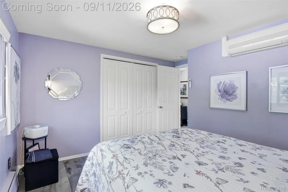 16799 Farmington Road Livonia City, MI 48154