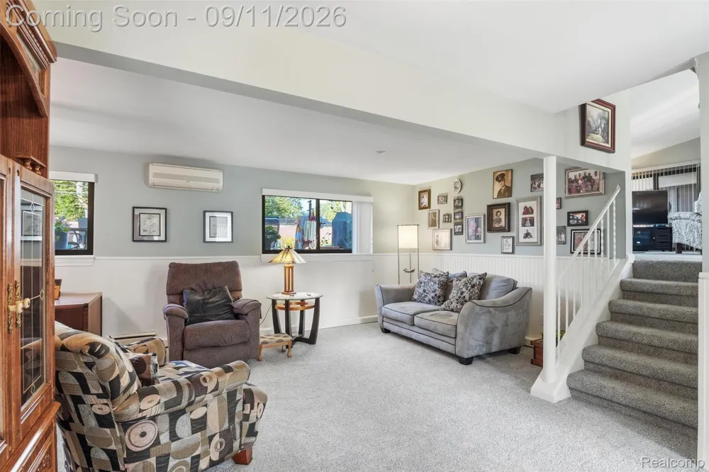 16799 Farmington Road Livonia City, MI 48154