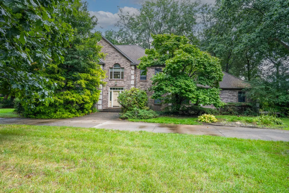 5375 Alpine Ridge Lincoln Charter Township, MI 49127