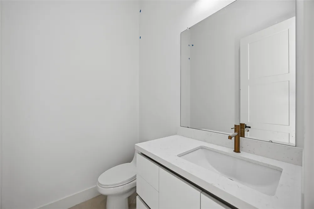 513 Archer Street Houston, TX 77009