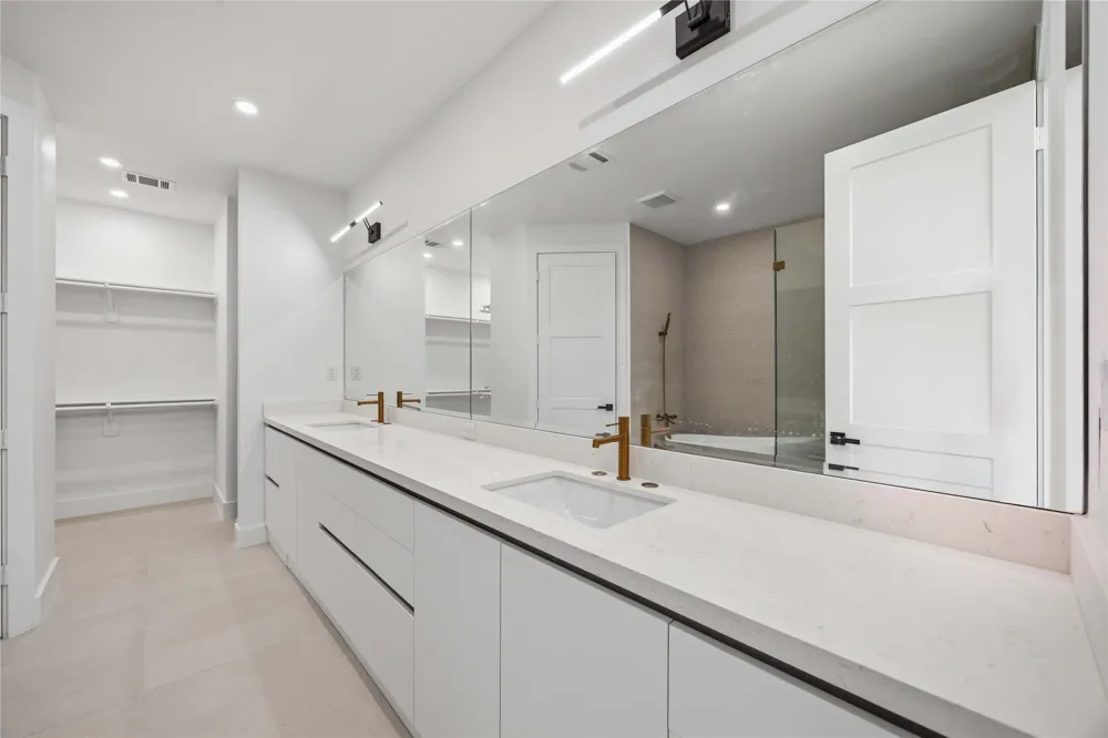 513 Archer Street Houston, TX 77009