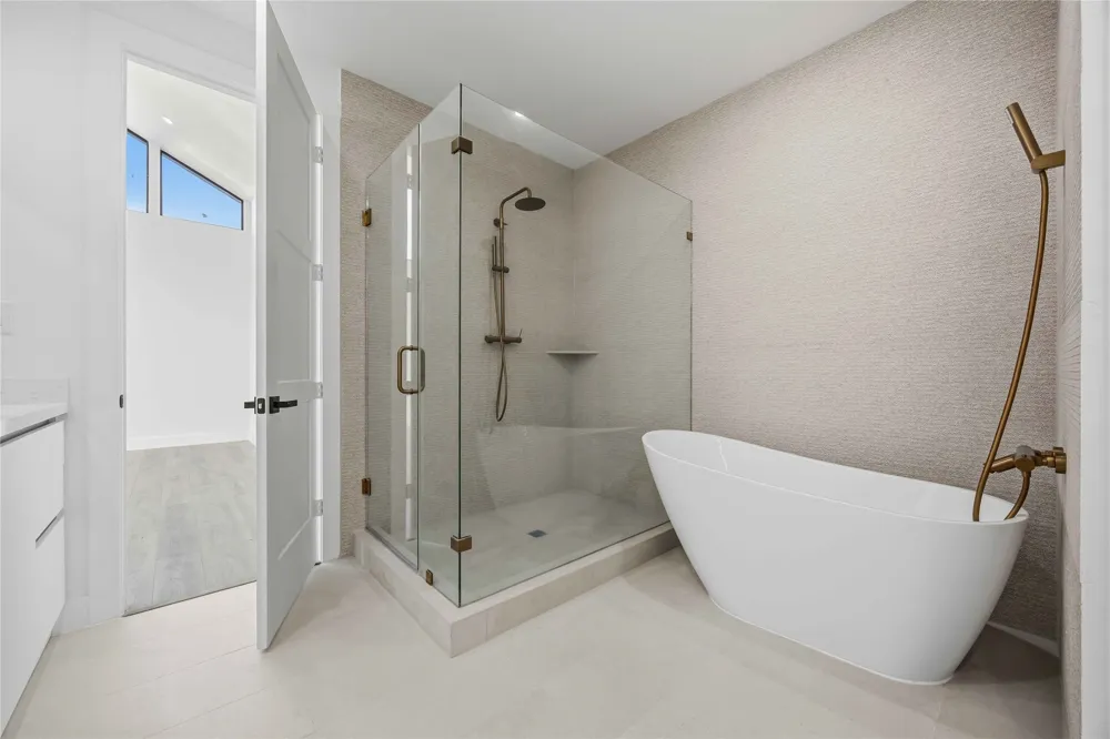 513 Archer Street Houston, TX 77009