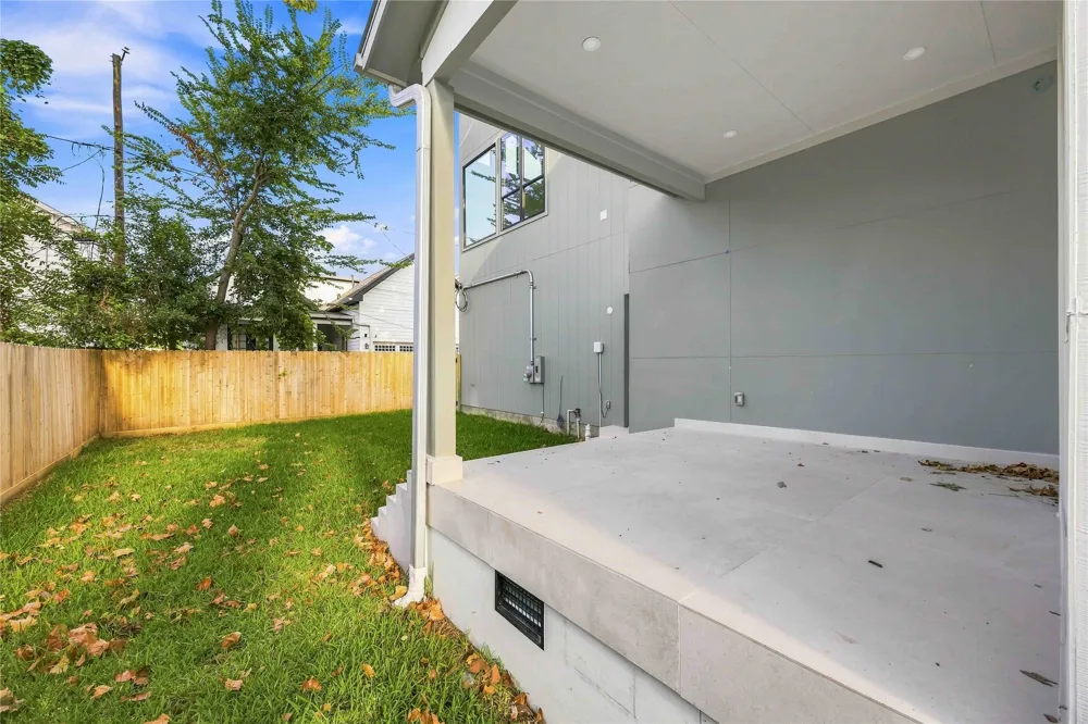 513 Archer Street Houston, TX 77009