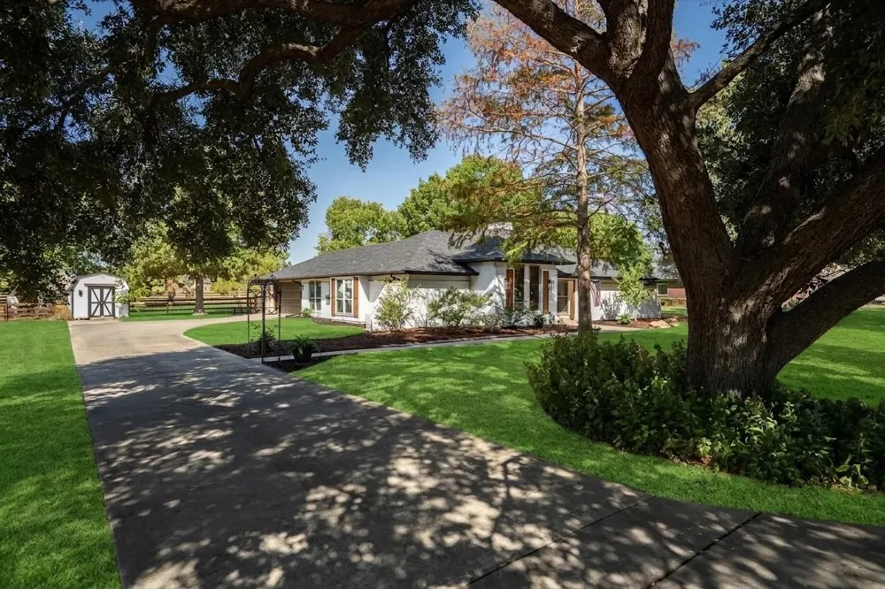 120 Park Lane Double Oak, TX 75077