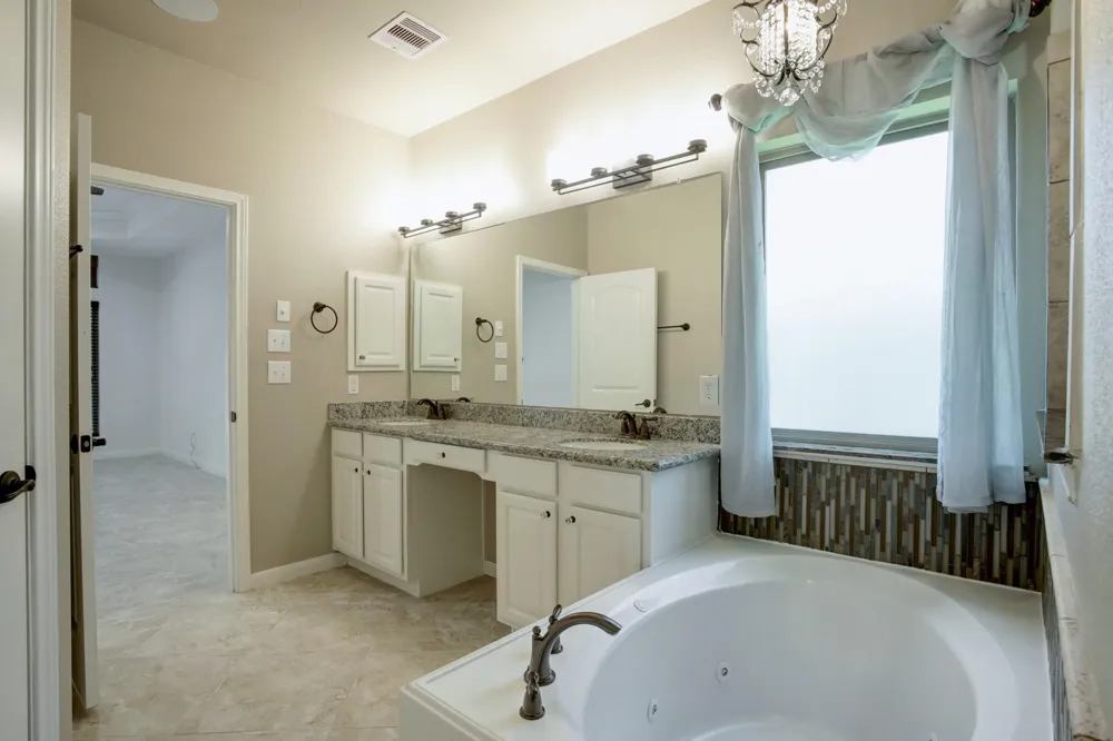 3541 Firenze Drive Friendswood, TX 77546