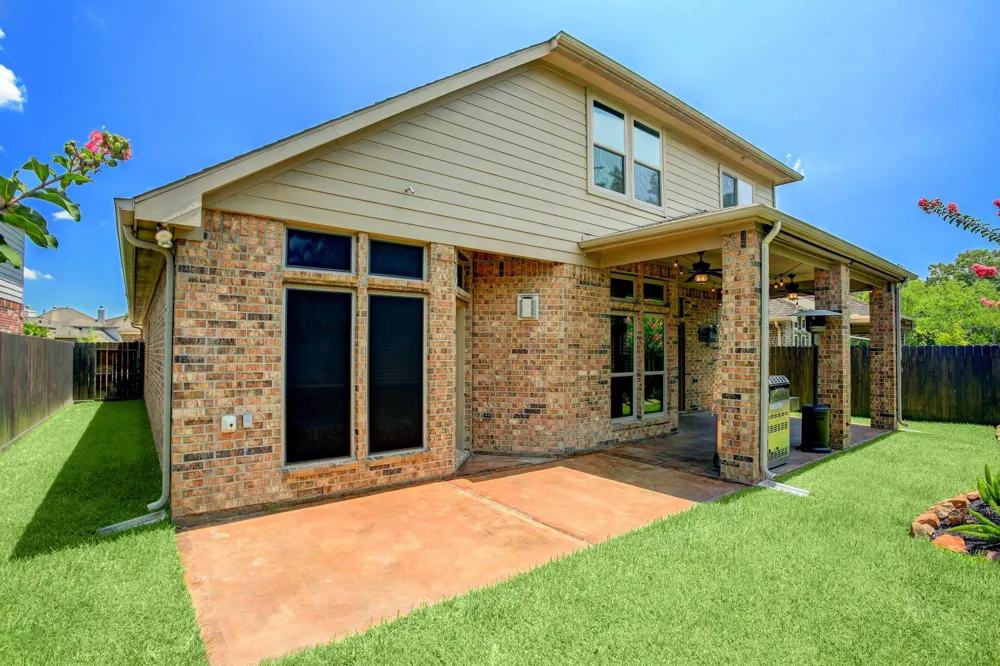 3541 Firenze Drive Friendswood, TX 77546