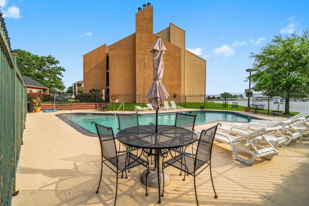 12600 Melville Drive #A215 Montgomery, TX 77356