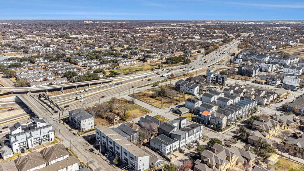 703 Sydnor Street Houston, TX 77020