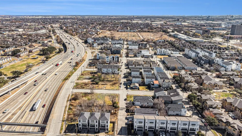 703 Sydnor Street Houston, TX 77020