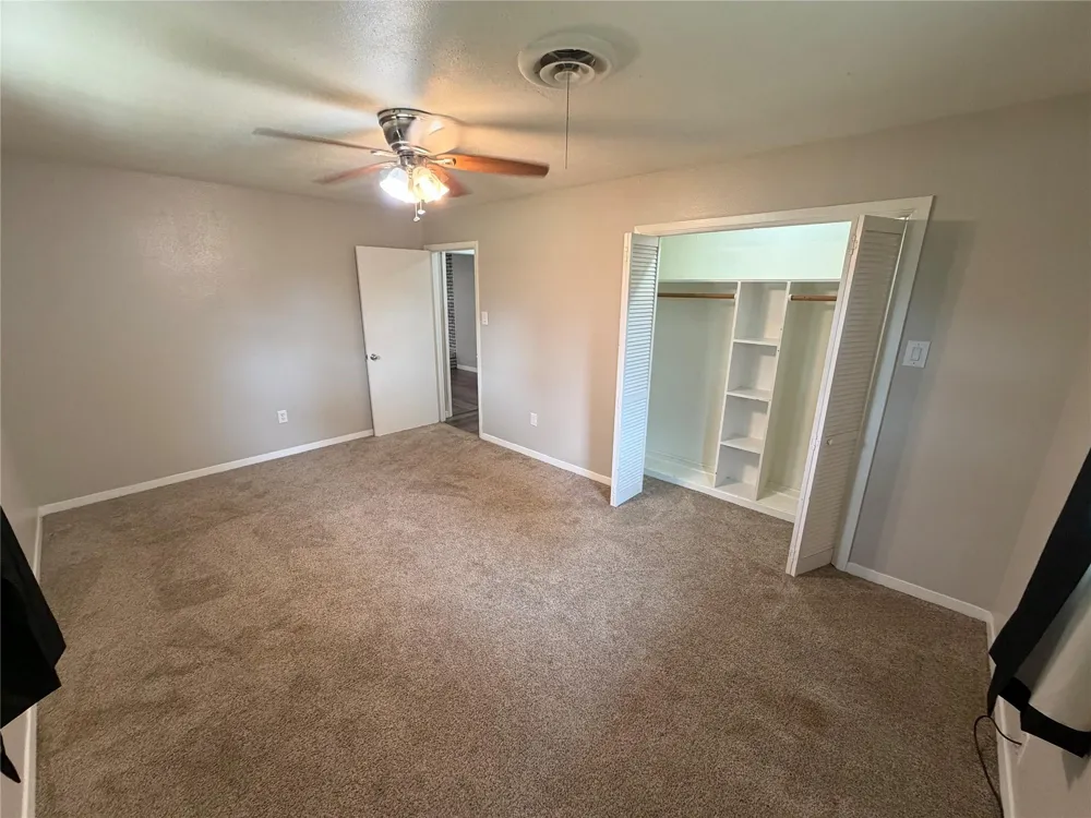 2004 9th Street High Island, TX 77623