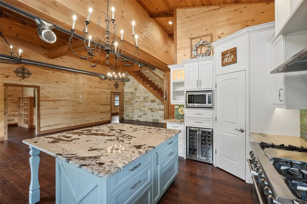 26534 Mitchel Road Hempstead, TX 77445