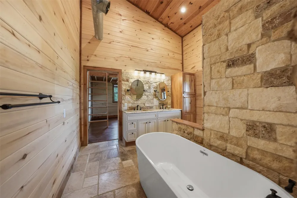 26534 Mitchel Road Hempstead, TX 77445