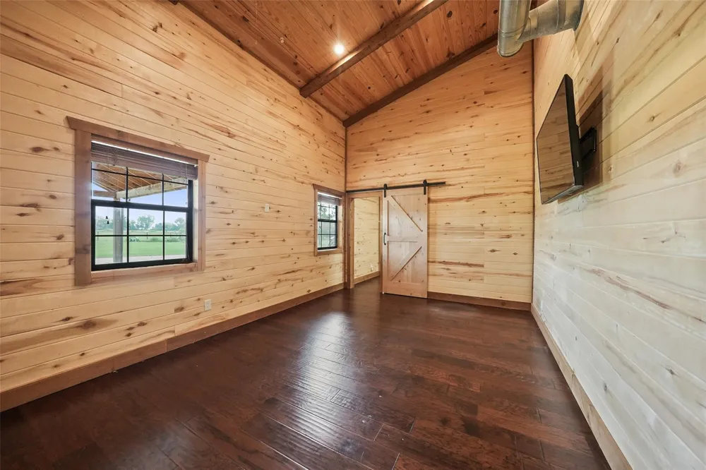 26534 Mitchel Road Hempstead, TX 77445