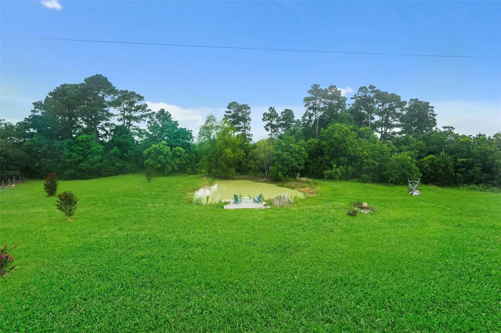 26534 Mitchel Road Hempstead, TX 77445