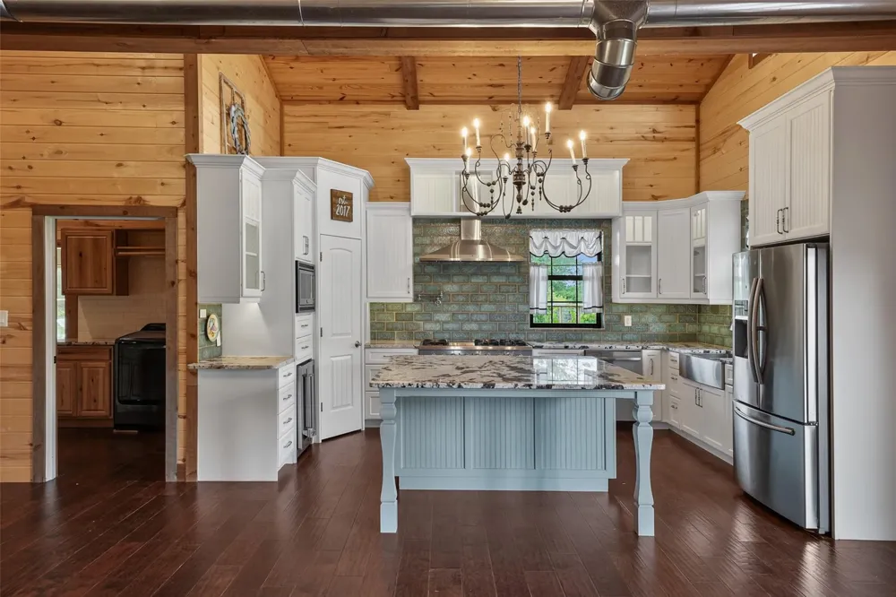 26534 Mitchel Road Hempstead, TX 77445