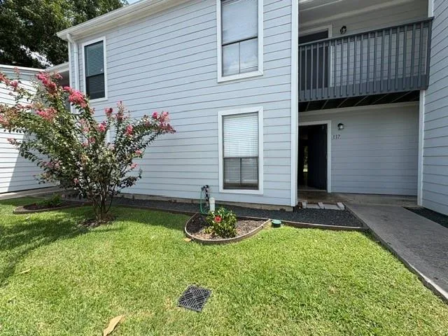 13151 Walden Road #117 Montgomery, TX 77356