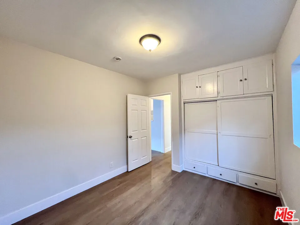 7014 S Western Avenue #2 Los Angeles, CA 90047