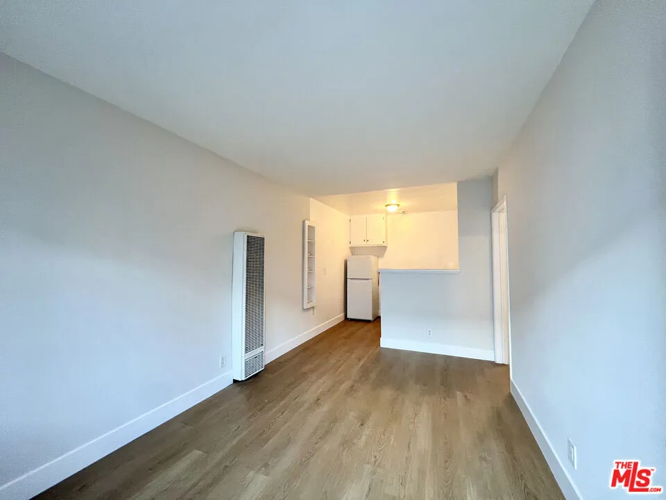 7014 S Western Avenue #2 Los Angeles, CA 90047