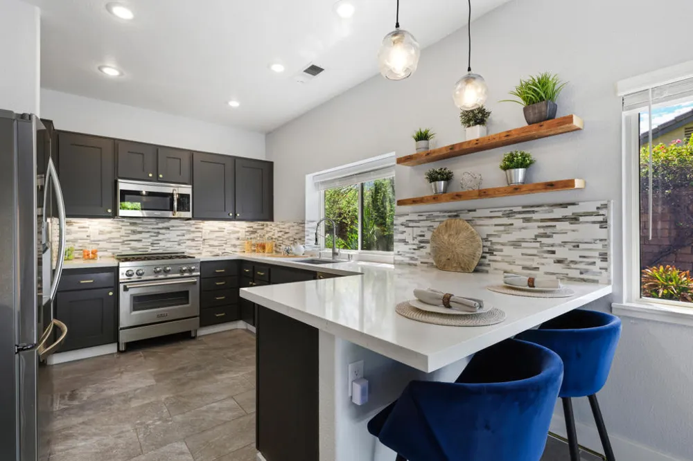 664 E Lily Street Palm Springs, CA 92262