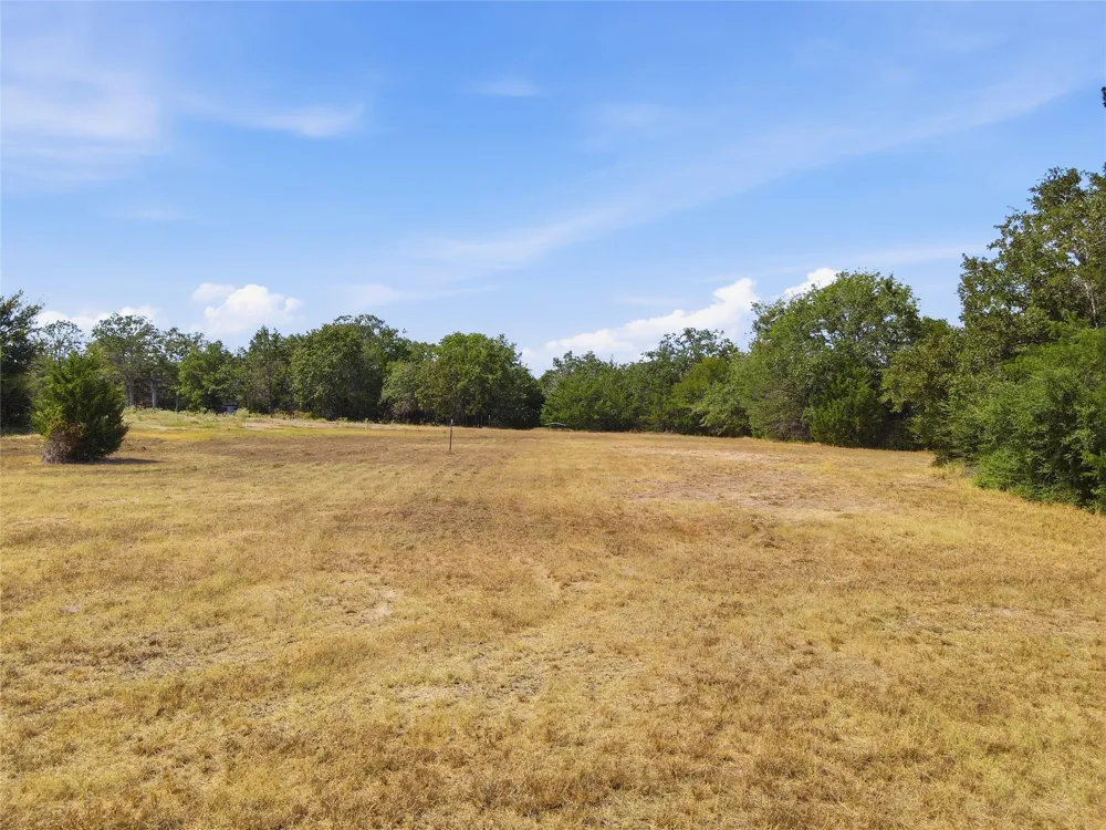 4241 County Road 415 Somerville, TX 77879