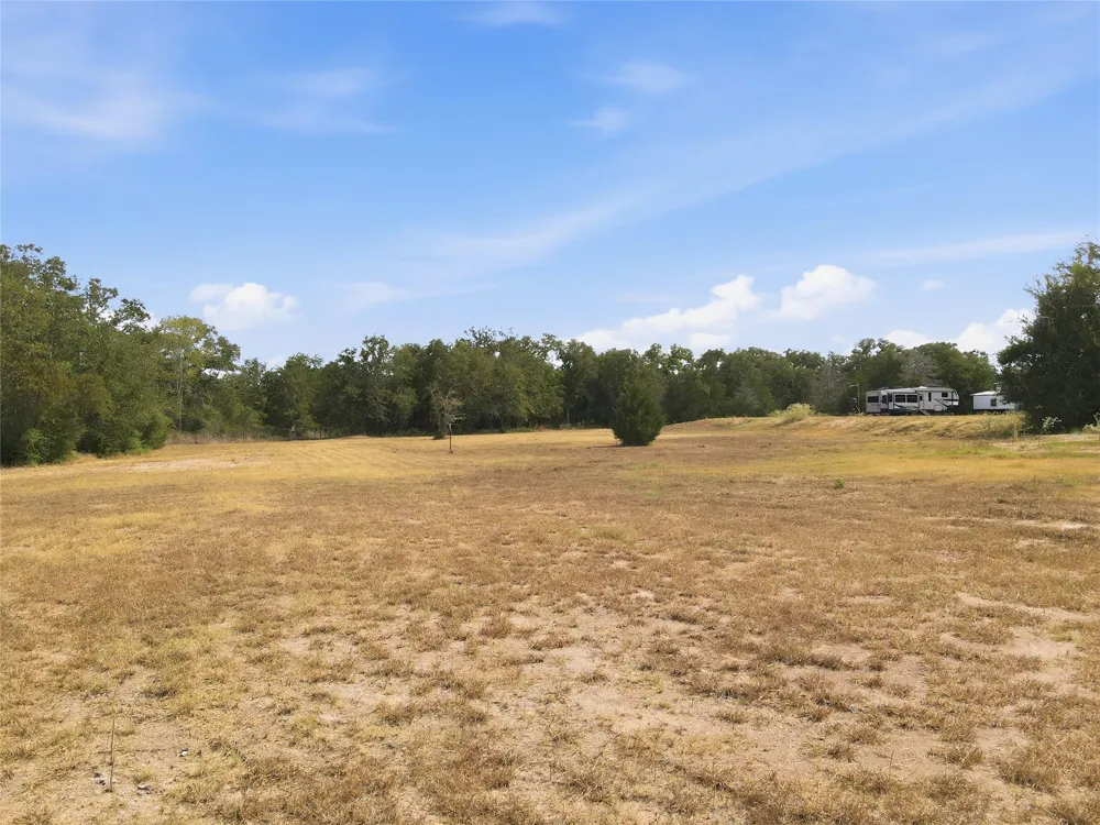 4241 County Road 415 Somerville, TX 77879