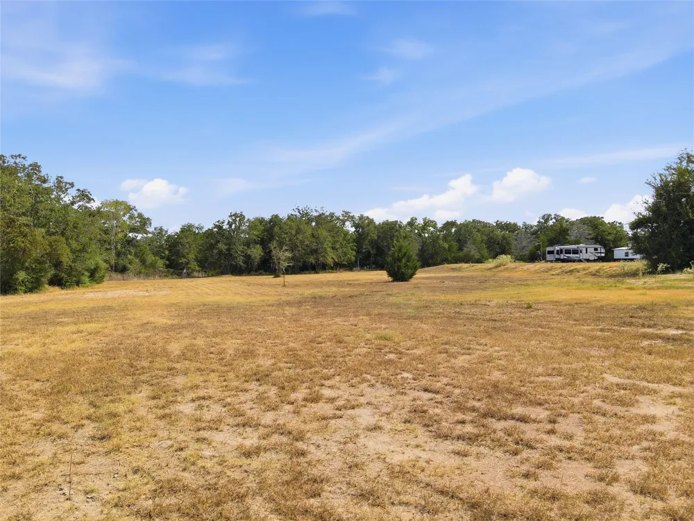4241 County Road 415 Somerville, TX 77879