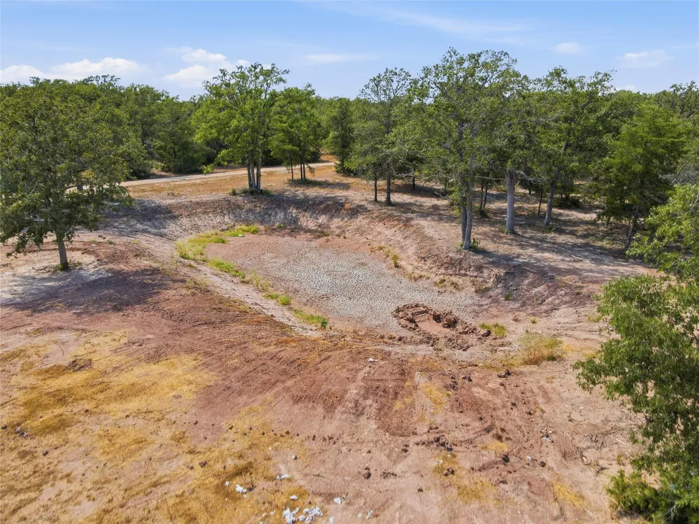 4241 County Road 415 Somerville, TX 77879