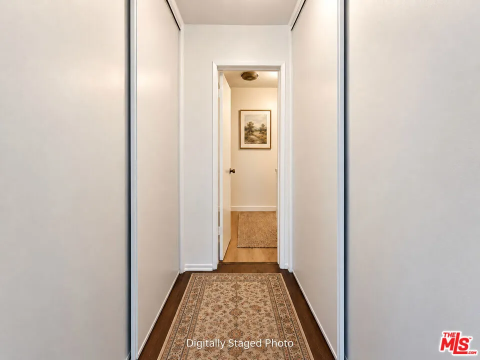 5625 Windsor Way #117 Culver City, CA 90230