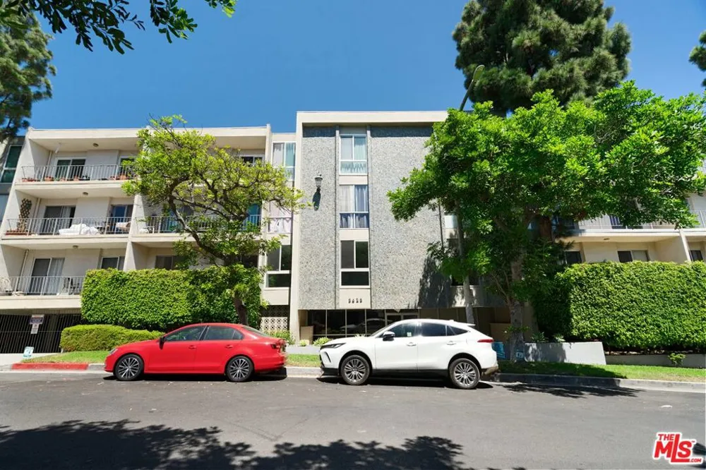 5625 Windsor Way #117 Culver City, CA 90230