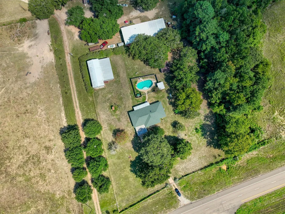 14552 Us Highway 287 Highway Grapeland, TX 75844