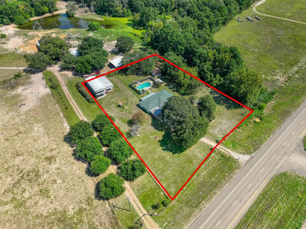 14552 Us Highway 287 Highway Grapeland, TX 75844