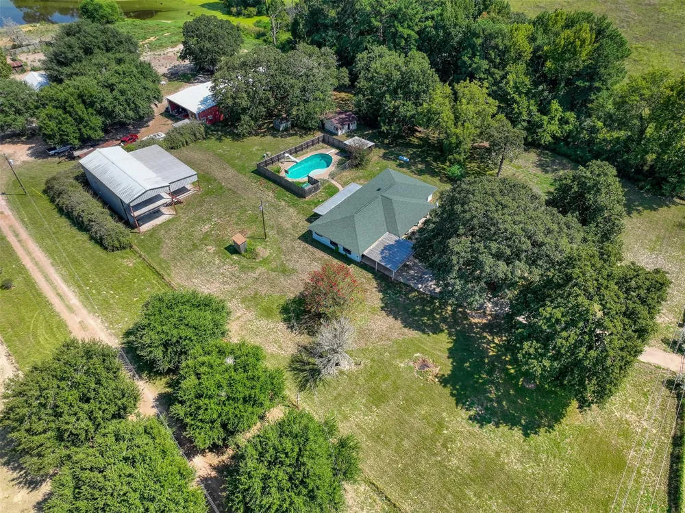 14552 Us Highway 287 Highway Grapeland, TX 75844