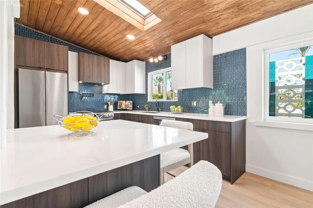1065 E Sunny Dunes Road Palm Springs, CA 92264