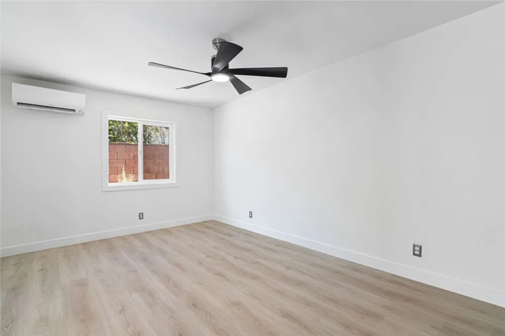 1065 E Sunny Dunes Road Palm Springs, CA 92264