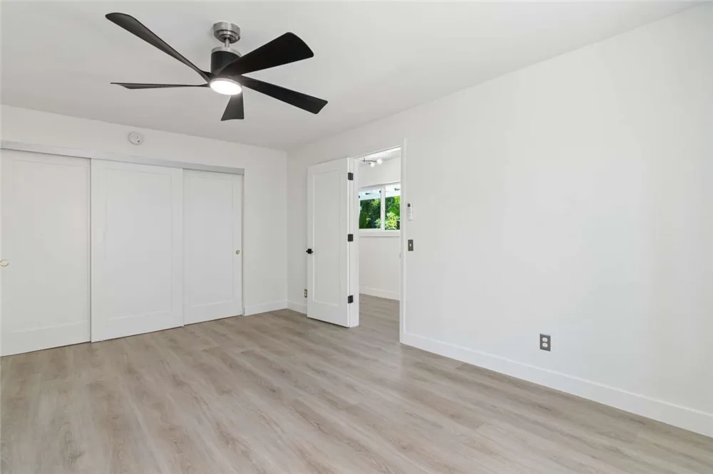 1065 E Sunny Dunes Road Palm Springs, CA 92264