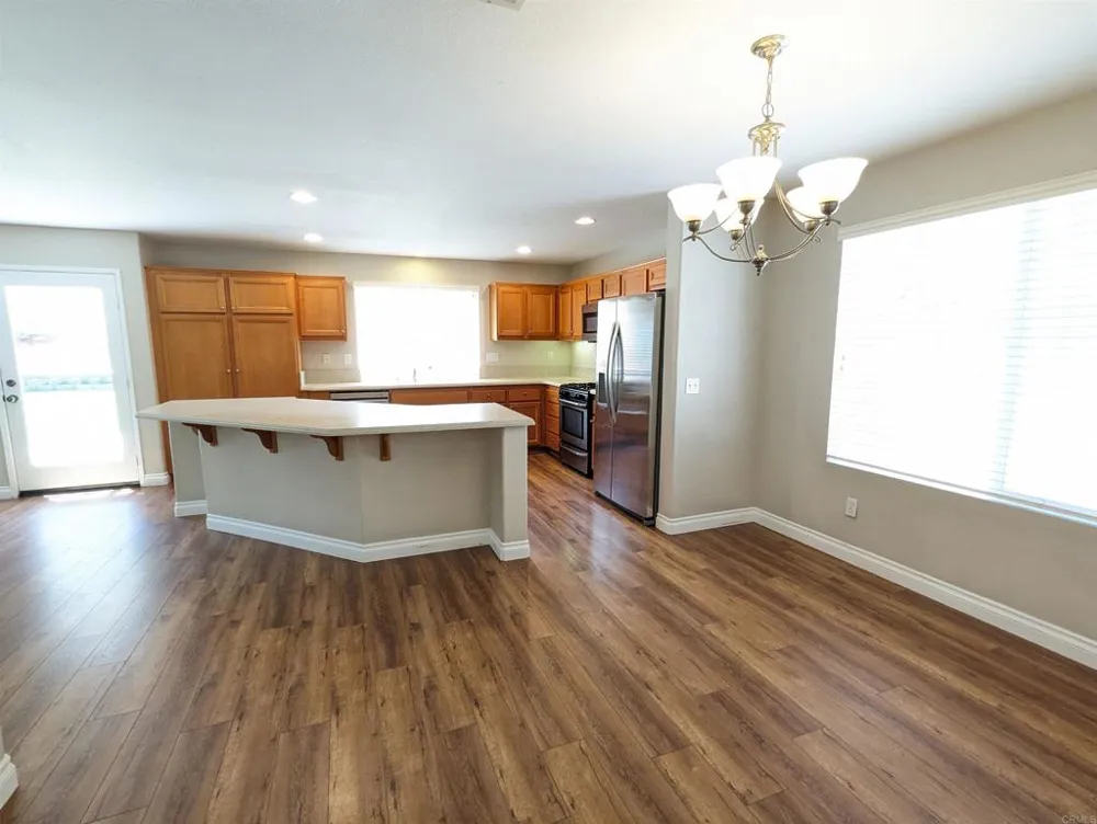145 Canyon Creek Way Oceanside, CA 92057