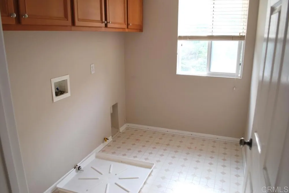 145 Canyon Creek Way Oceanside, CA 92057