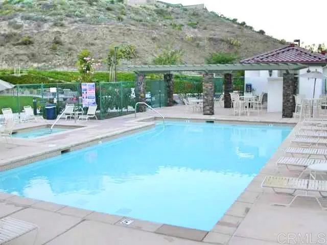 145 Canyon Creek Way Oceanside, CA 92057