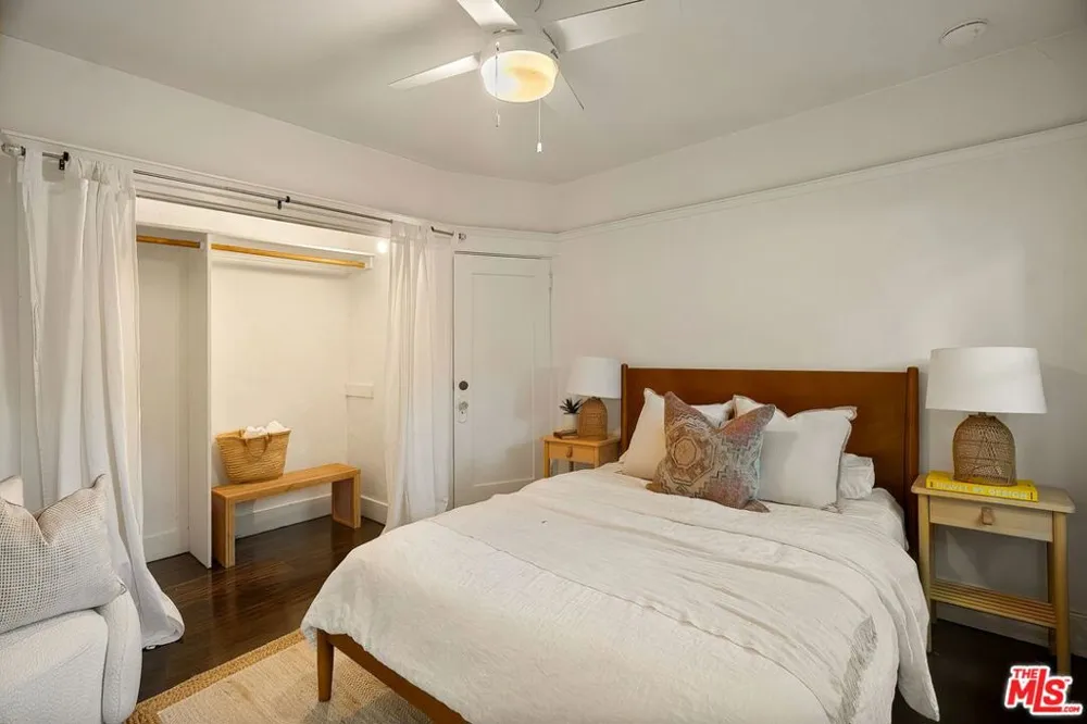 805 Crestmoore Place Venice, CA 90291