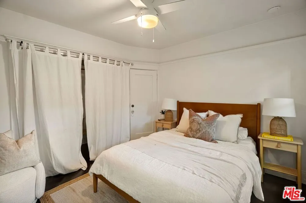 805 Crestmoore Place Venice, CA 90291