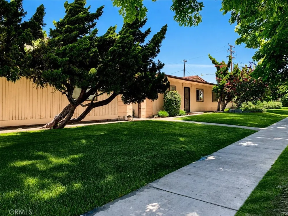 3411 W Orange #16 Anaheim, CA 92804