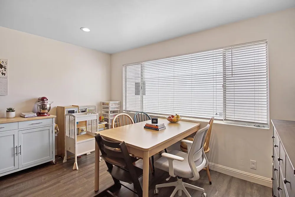 1920 Latham Street Mountain View, CA 94040