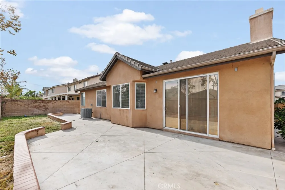 14351 Pointer Loop Eastvale, CA 92880