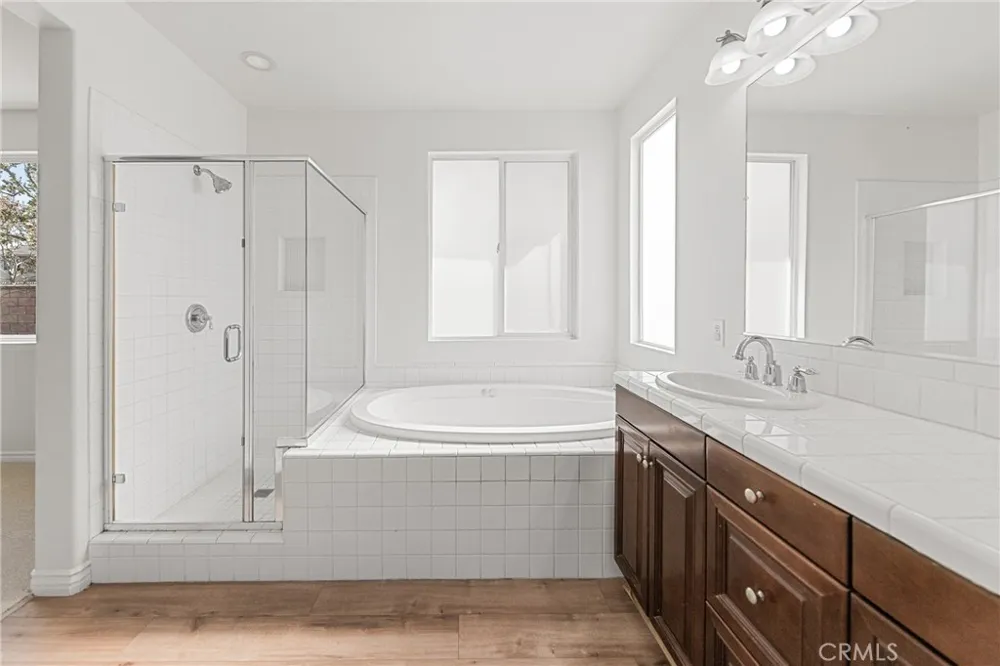 14351 Pointer Loop Eastvale, CA 92880