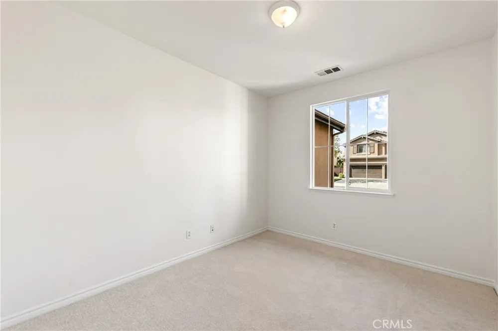 14351 Pointer Loop Eastvale, CA 92880