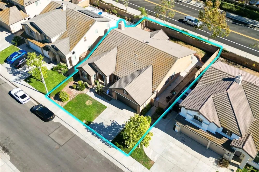 14351 Pointer Loop Eastvale, CA 92880
