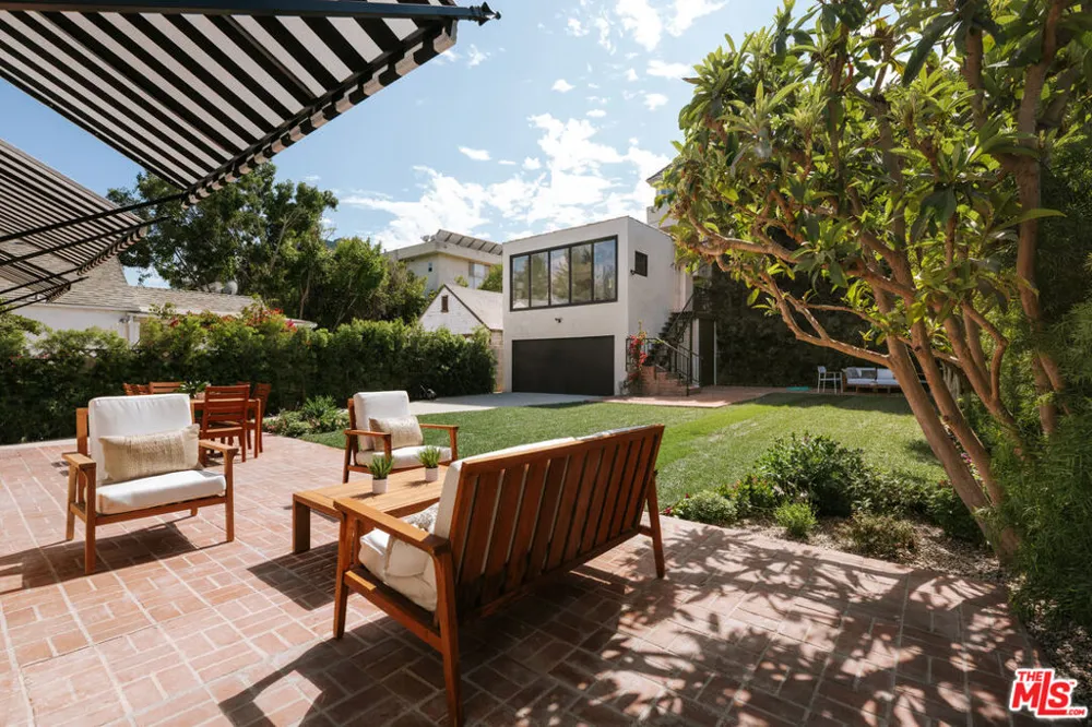 129 Almont Drive Los Angeles, CA 90048