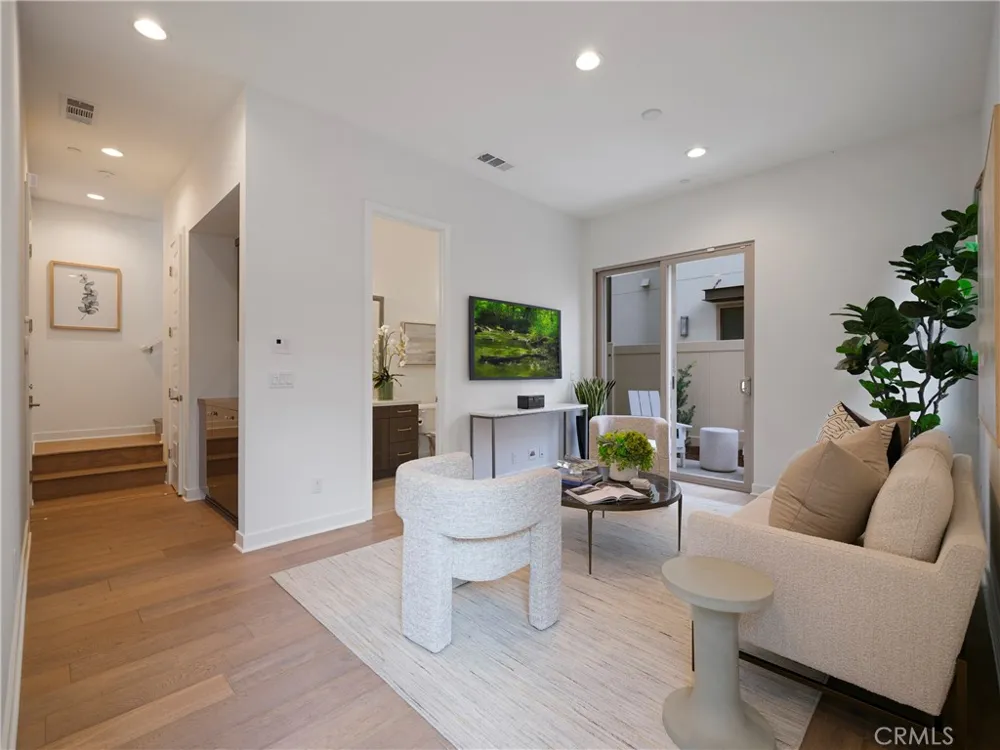 12 Ebb Tide Circle Newport Beach, CA 92663
