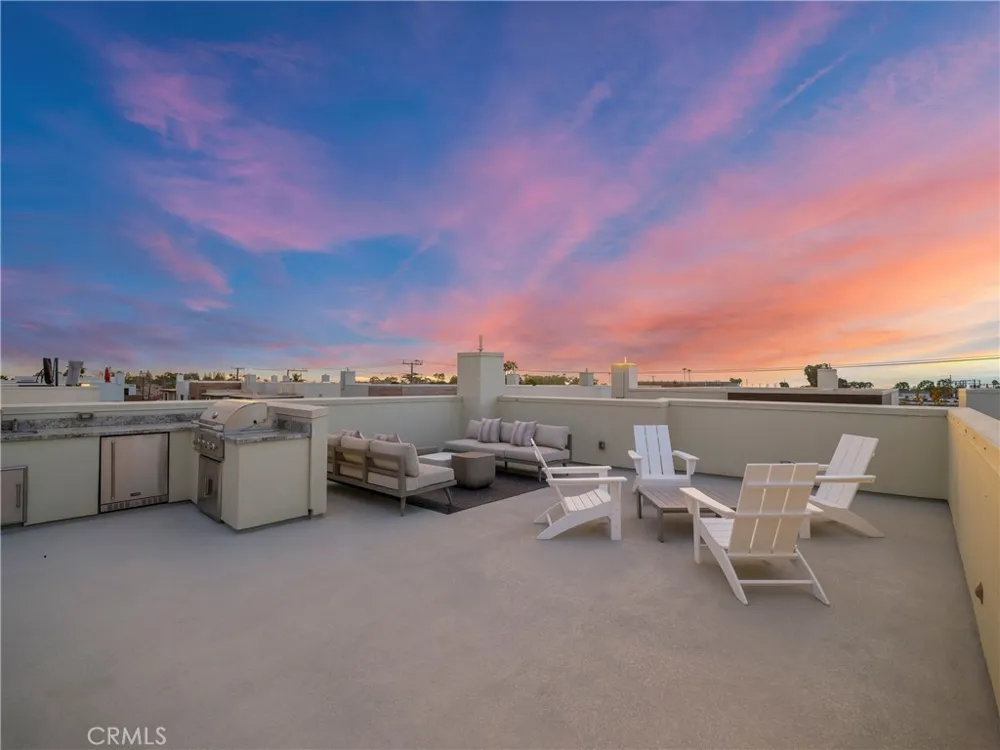 12 Ebb Tide Circle Newport Beach, CA 92663